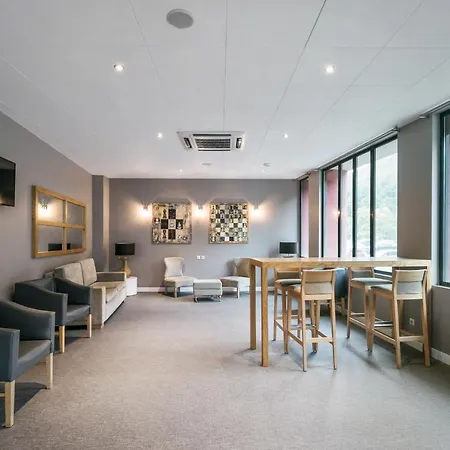 Zenitude Hotel-residences Lorda Апарт-готель