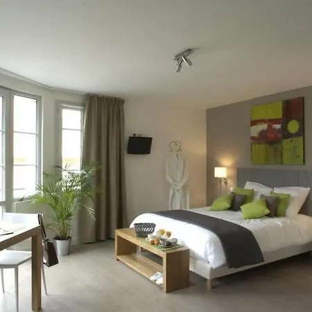 Aparthotel Comfort Lorda Lourdes