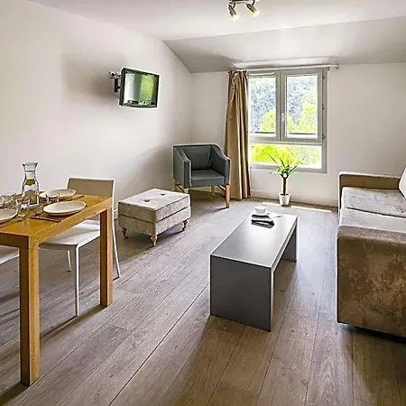 Aparthotel Comfort Lorda 4*