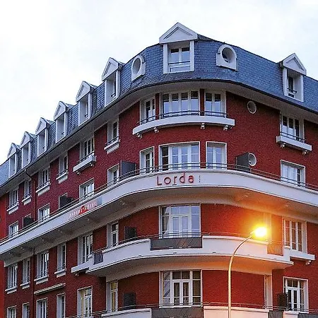 Zenitude Hotel-residences Lorda 4*