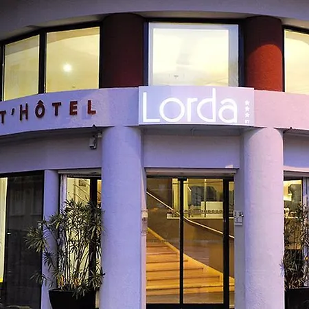 Zenitude Hotel-residences Lorda 4* Лурд