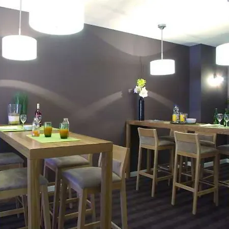 Zenitude Hotel-residences Lorda 4* Лурд