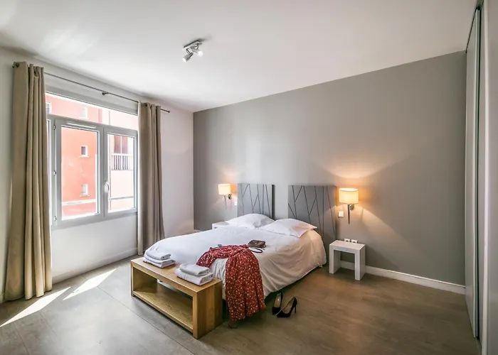 Отель Comfort Lorda 4*