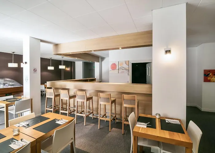 Comfort Lorda Отель